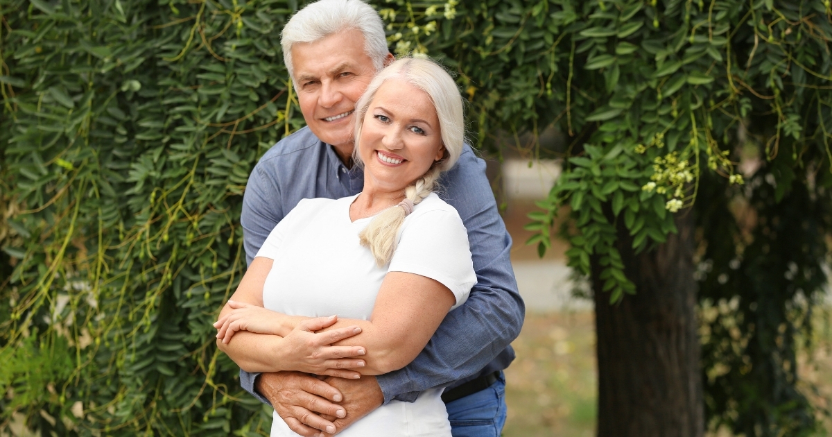 Building Trust_ The Foundation of a Healthy Relationship - Mature Singles Finding Love Building Trust_ The Foundation of a Healthy Relationship
