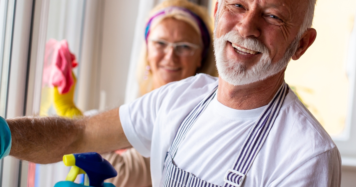 In COntent - How to Balance Dating and Personal Goals in Your 50s and Beyond