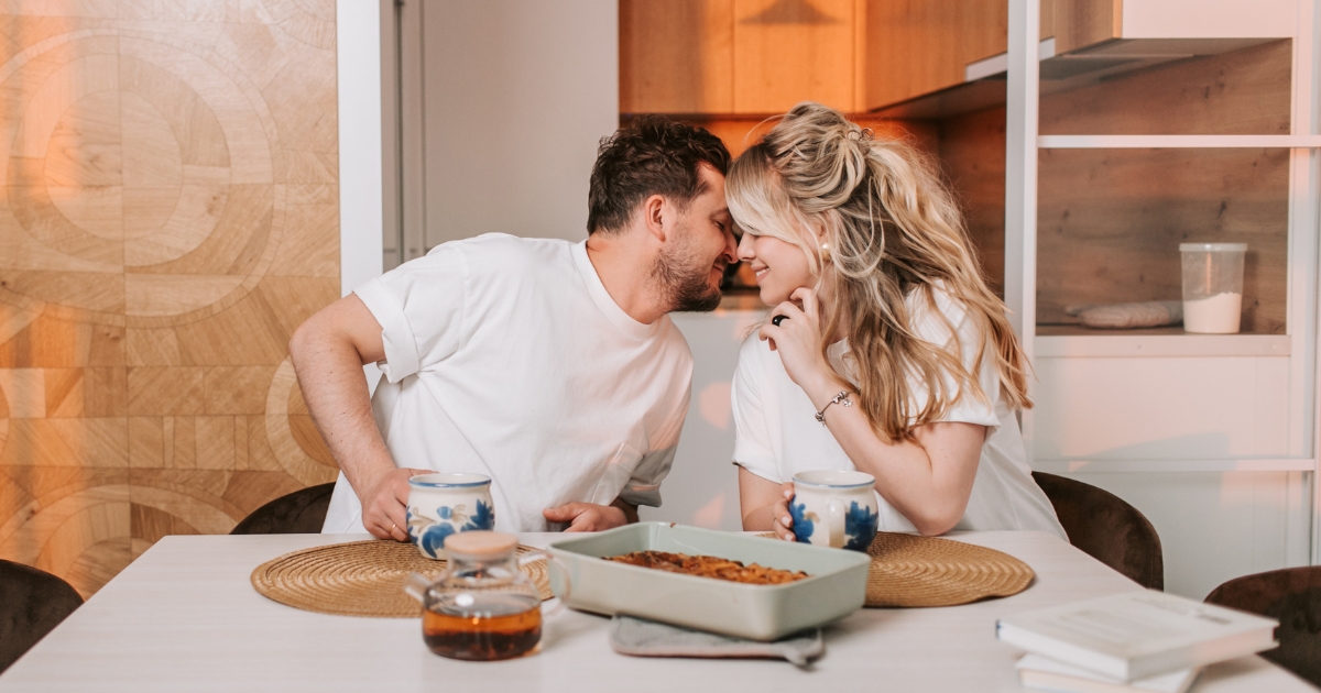 In content - Do Men And Women Show Love Differently - Mature Singles Finding Love In content - Do Men And Women Show Love Differently