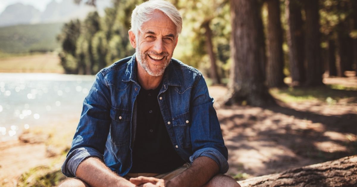 In-content_5 Signs You Are Having A Midlife Crisis - Mature Singles Finding Love In-content_5 Signs You Are Having A Midlife Crisis