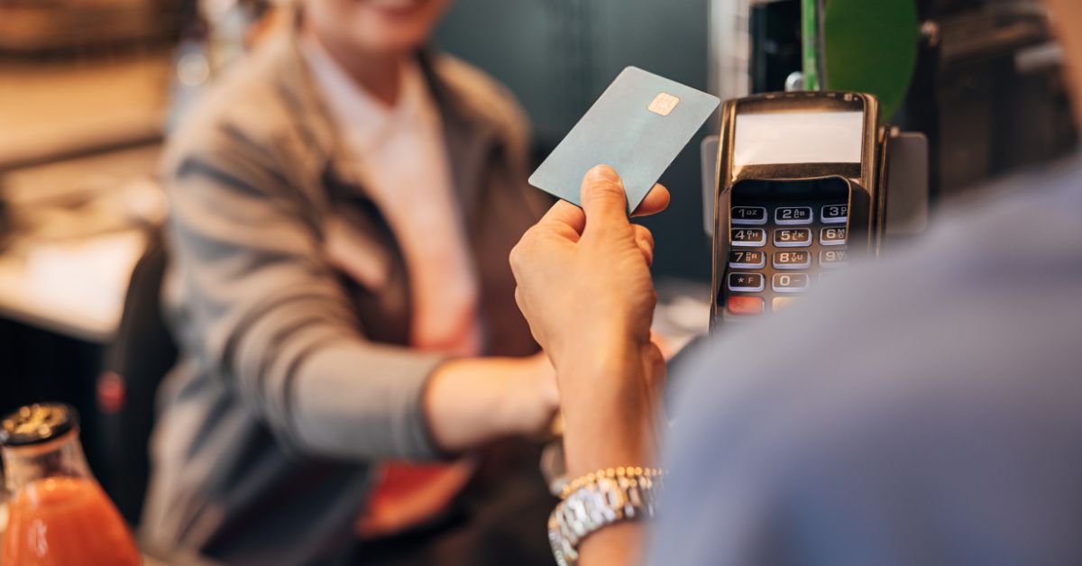 In-content_Should You Pay Your Half Of The Bill