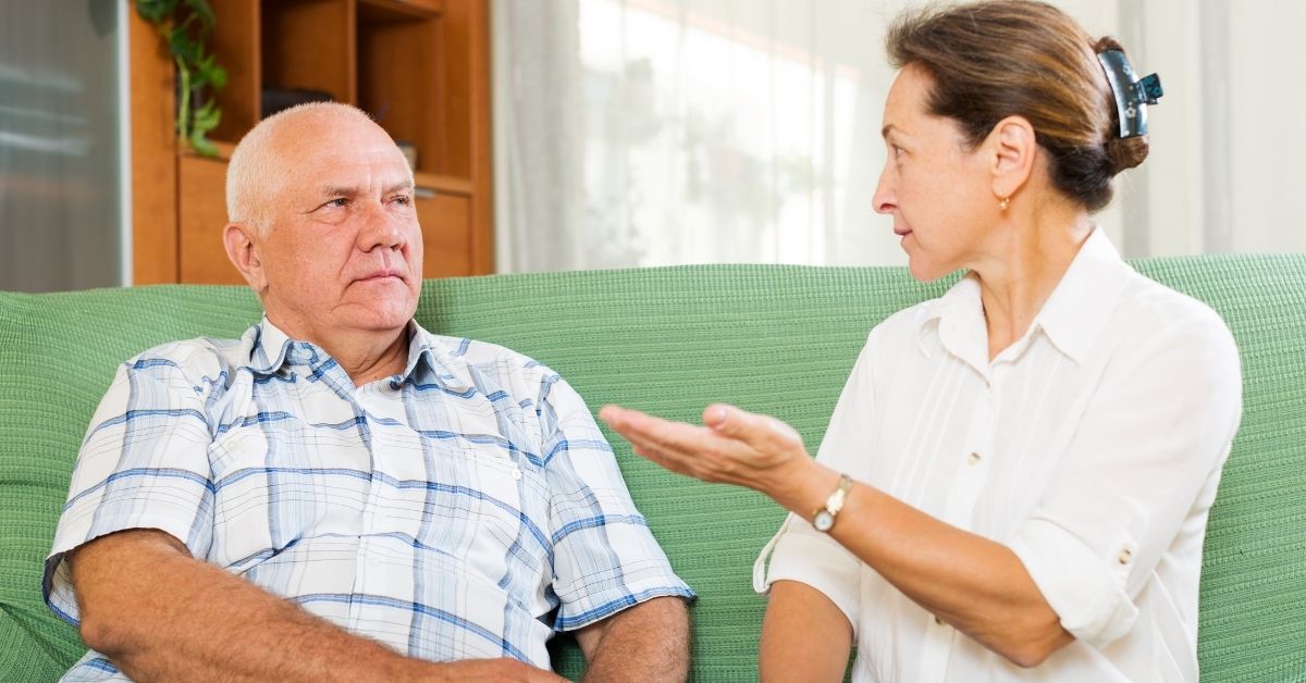 In-content_Talking About Your Past_ How To Avoid Oversharing On Your Date - Mature Singles Finding Love In-content_Talking About Your Past_ How To Avoid Oversharing On Your Date