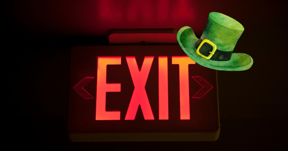 xrdDAF8Tva2Z-0599j7879469116132508019t24031317 - Mature Singles Finding Love Need to understand if leaving a social gathering without farewells is rude? Click to learn if making an “Irish Exit” is socially acceptable.